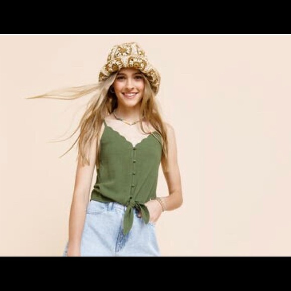 NWT Tie-front Tank - Picture 4 of 4